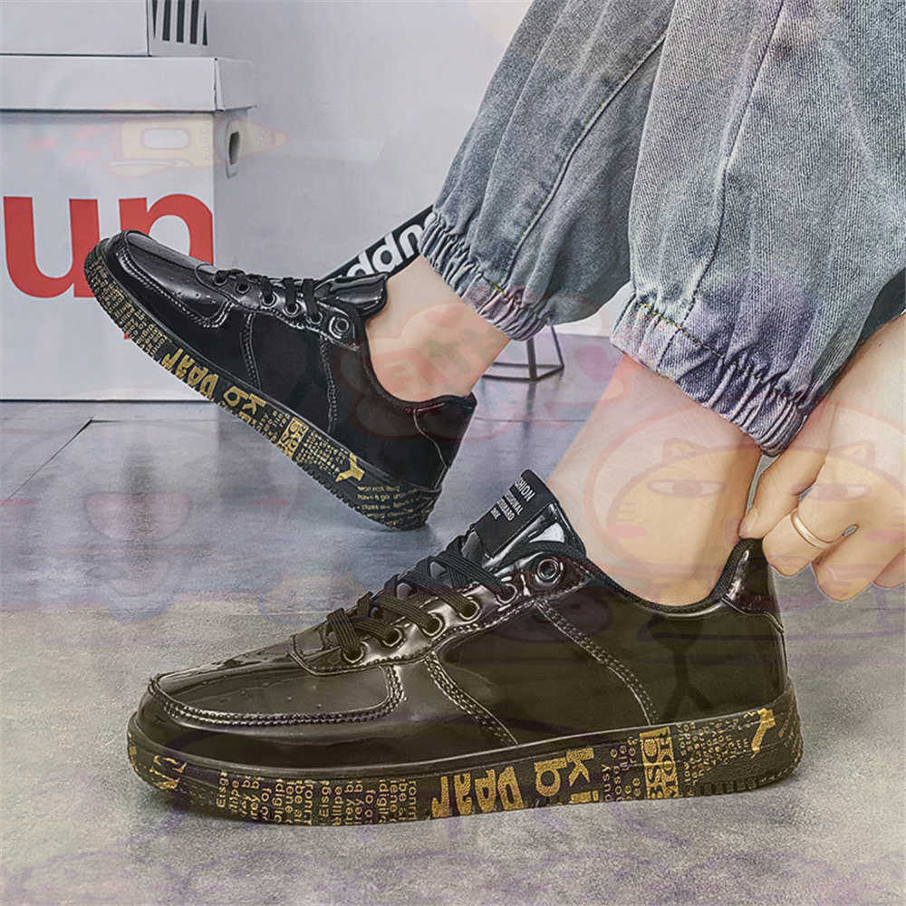 Round Foot Size 45 Sneakers Wh - Outdoor Sport Use Class 评论和价格