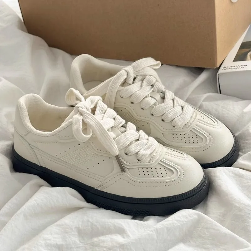 Fashion Breathable White Shoes - Outdoor Sports Shoes 评论和价格